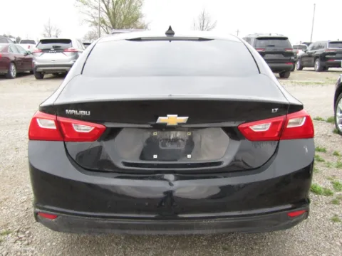 More photos of 2016 Chevrolet Malibu LT at Pettijohn Auto Center, MO
