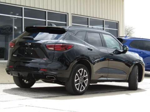Another view of 2025 Chevrolet Blazer RS for sale in Bethany, MO at Pettijohn Auto Center