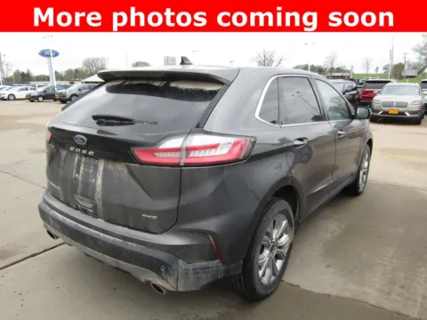 More photos of 2023 Ford Edge Titanium at Pettijohn Auto Center, MO