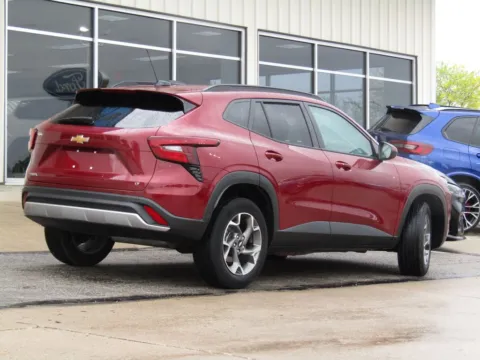 Another view of 2025 Chevrolet Trax LT for sale in Bethany, MO at Pettijohn Auto Center