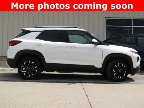 Photos of 2023 Chevrolet TrailBlazer LT for sale in Bethany, MO at Pettijohn Auto Center