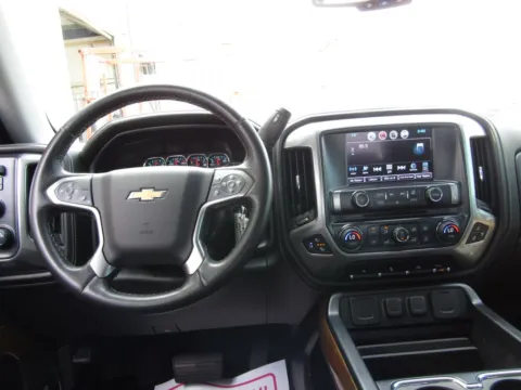 More photos of 2016 Chevrolet Silverado 1500 LTZ at Pettijohn Auto Center, MO
