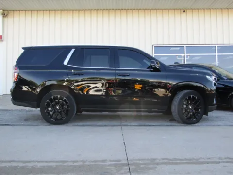 Photos of 2022 Chevrolet Tahoe LT for sale in Bethany, MO at Pettijohn Auto Center