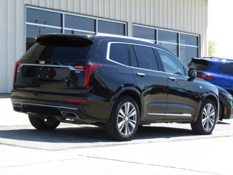 Another view of 2020 Cadillac XT6 Premium Luxury for sale in Bethany, MO at Pettijohn Auto Center