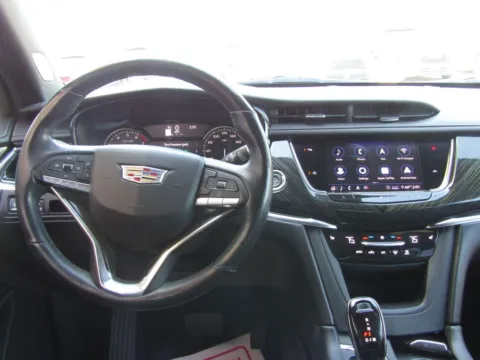 More photos of 2020 Cadillac XT6 Premium Luxury at Pettijohn Auto Center, MO