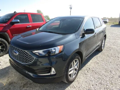 Blue 2024 Ford Edge SEL for sale in Bethany, MO