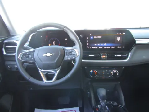 More photos of 2024 Chevrolet TrailBlazer LT at Pettijohn Auto Center, MO