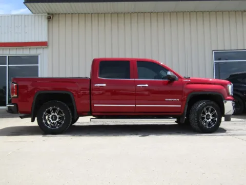 Photos of 2018 GMC Sierra 1500 SLT for sale in Bethany, MO at Pettijohn Auto Center