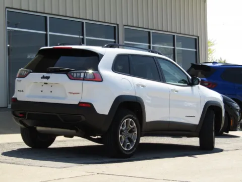 Another view of 2022 Jeep Cherokee Trailhawk for sale in Bethany, MO at Pettijohn Auto Center