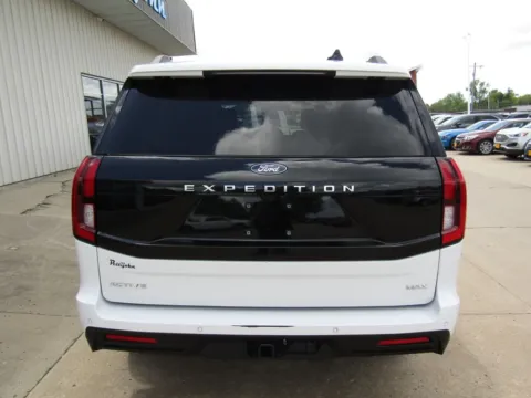 More photos of 2025 Ford Expedition Max Active at Pettijohn Auto Center, MO