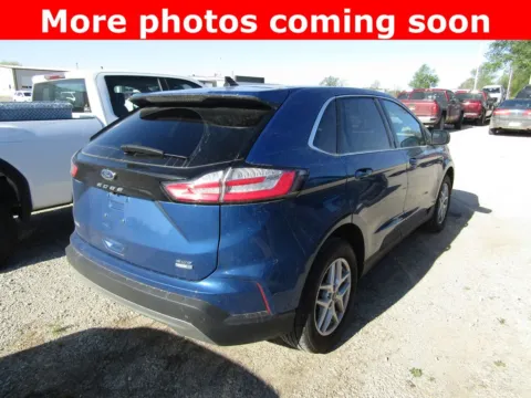 More photos of 2024 Ford Edge SEL at Pettijohn Auto Center, MO