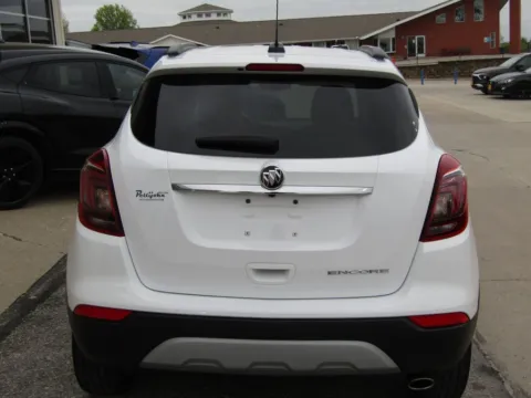 More photos of 2021 Buick Encore Preferred at Pettijohn Auto Center, MO