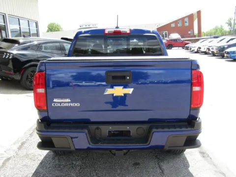 More photos of 2016 Chevrolet Colorado Z71 at Pettijohn Auto Center, MO