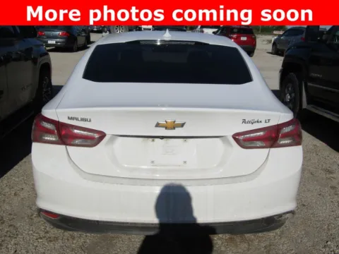 More photos of 2022 Chevrolet Malibu LT at Pettijohn Auto Center, MO
