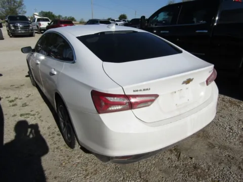 Another view of 2022 Chevrolet Malibu LT for sale in Bethany, MO at Pettijohn Auto Center