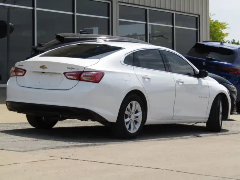 Another view of 2022 Chevrolet Malibu LT for sale in Bethany, MO at Pettijohn Auto Center