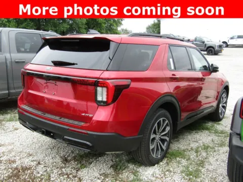 More photos of 2026 Ford Explorer ST-Line at Pettijohn Auto Center, MO