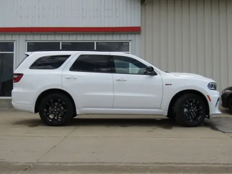 Photos of 2026 Dodge Durango GT Plus for sale in Bethany, MO at Pettijohn Auto Center