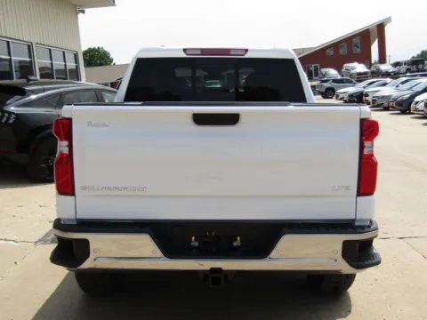 More photos of 2026 Chevrolet Silverado 1500 LTZ at Pettijohn Auto Center, MO