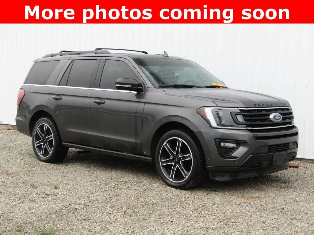 Used 2019 Ford Expedition Limited with VIN 1FMJU2AT7KEA69895 for sale in Kansas City