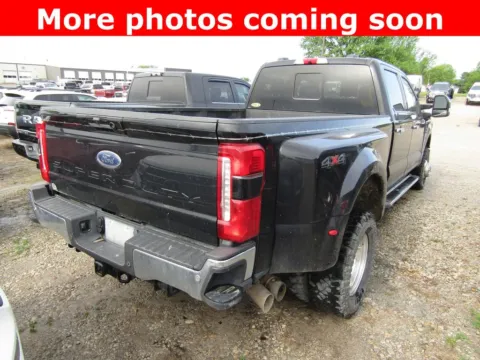 More photos of 2023 Ford F-350SD Lariat at Pettijohn Auto Center, MO