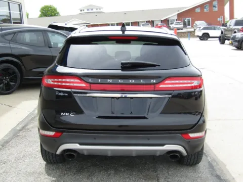 More photos of 2019 Lincoln MKC Standard at Pettijohn Auto Center, MO