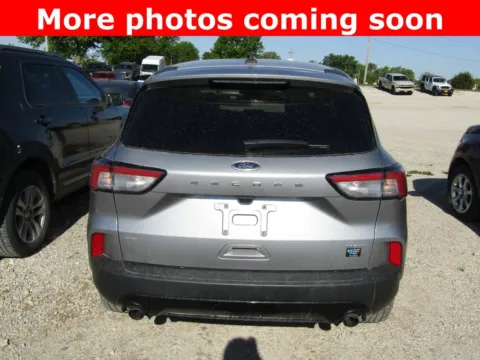 More photos of 2021 Ford Escape SE at Pettijohn Auto Center, MO