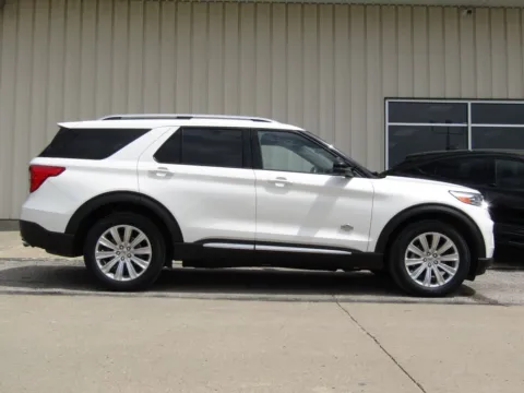 Photos of 2023 Ford Explorer King Ranch for sale in Bethany, MO at Pettijohn Auto Center