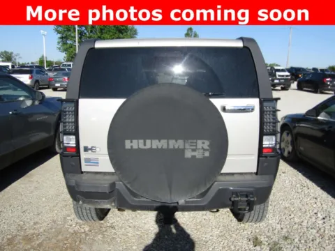 More photos of 2007 Hummer H3 at Pettijohn Auto Center, MO