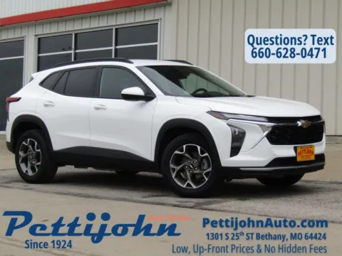 White 2025 Chevrolet Trax LT for sale in Bethany, MO