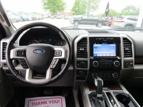 More photos of 2018 Ford F-150 Lariat at Pettijohn Auto Center, MO