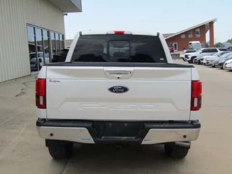 More photos of 2018 Ford F-150 Lariat at Pettijohn Auto Center, MO