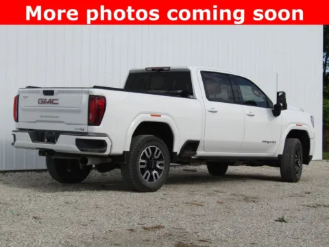 Another view of 2022 GMC Sierra 2500HD AT4 for sale in Bethany, MO at Pettijohn Auto Center