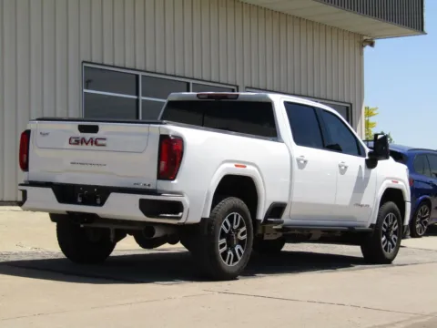 Another view of 2022 GMC Sierra 2500HD AT4 for sale in Bethany, MO at Pettijohn Auto Center