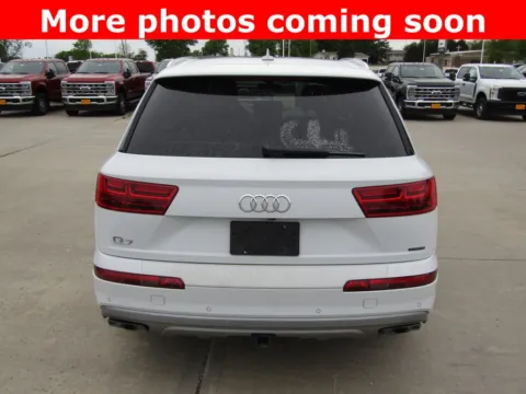 More photos of 2019 Audi Q7 55 Prestige at Pettijohn Auto Center, MO