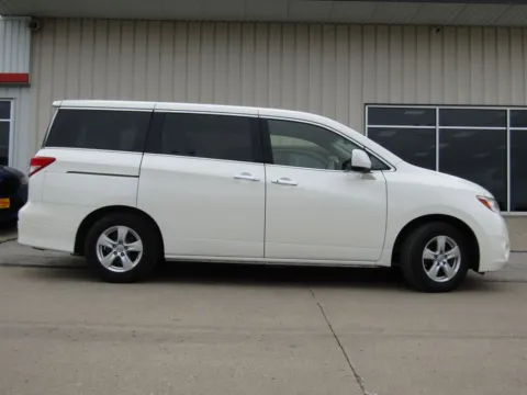 Photos of 2014 Nissan Quest 3.5 SV for sale in Bethany, MO at Pettijohn Auto Center