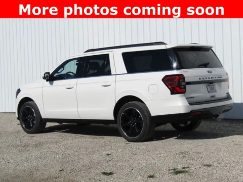 More photos of 2022 Ford Expedition Max Limited at Pettijohn Auto Center, MO