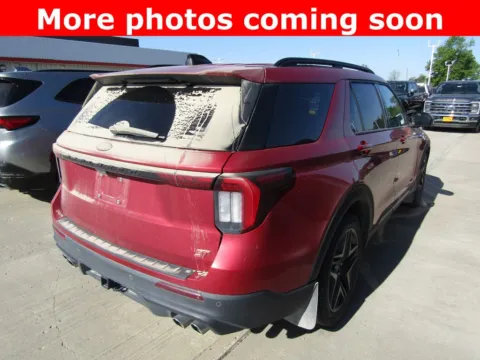 More photos of 2025 Ford Explorer ST at Pettijohn Auto Center, MO