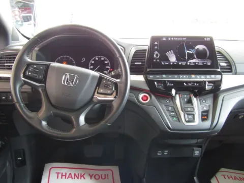 More photos of 2025 Honda Odyssey Sport-L at Pettijohn Auto Center, MO