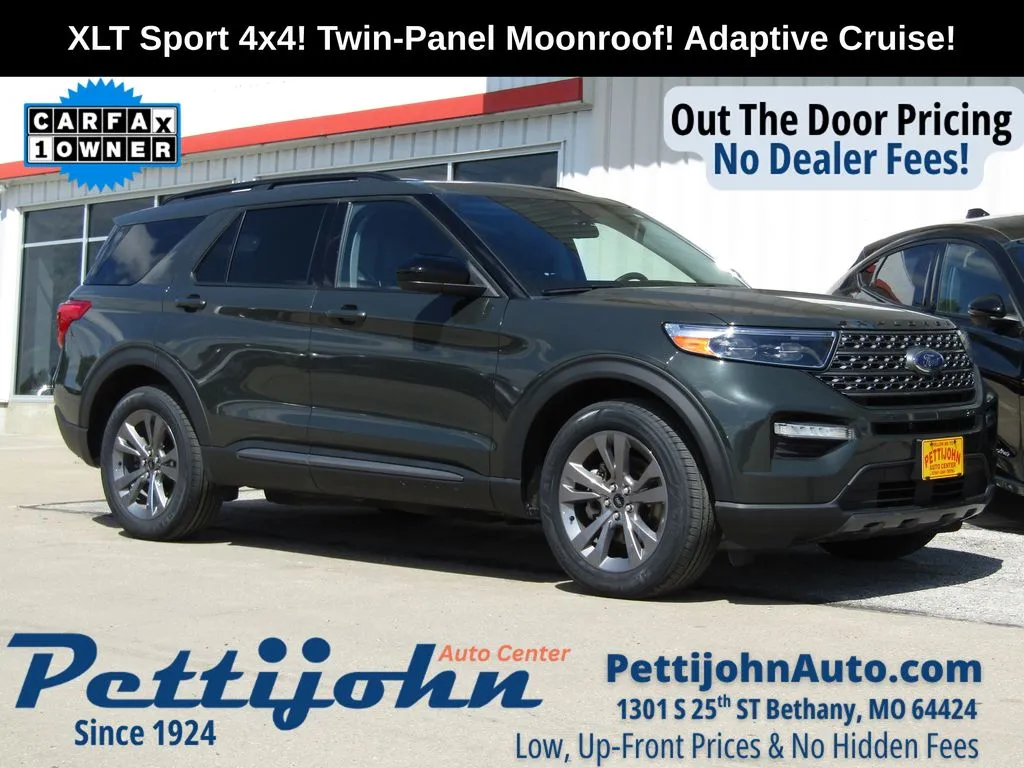 2022 Ford Explorer XLT 4WD's photo