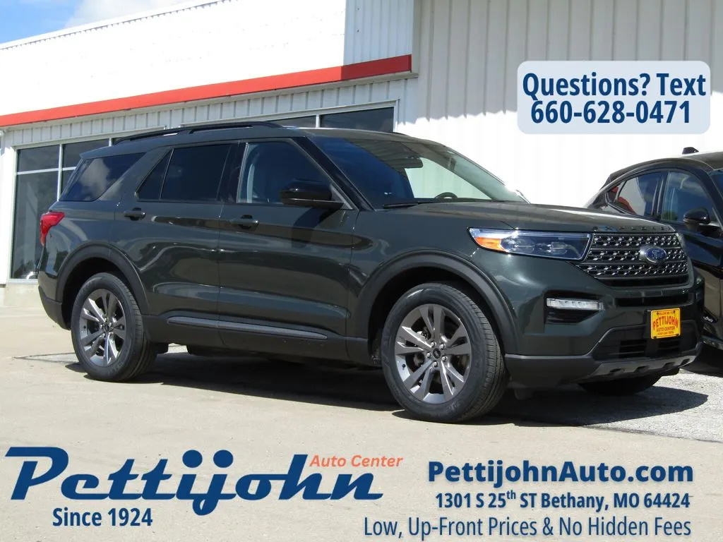 2022 Ford Explorer XLT 4WD's photo