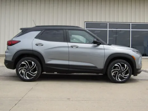 Photos of 2026 Chevrolet TrailBlazer RS for sale in Bethany, MO at Pettijohn Auto Center