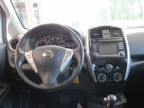 More photos of 2017 Nissan Versa Note SV at Pettijohn Auto Center, MO