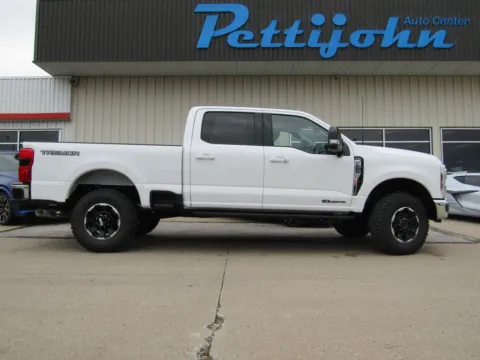 Photos of 2026 Ford F-250SD Lariat for sale in Bethany, MO at Pettijohn Auto Center