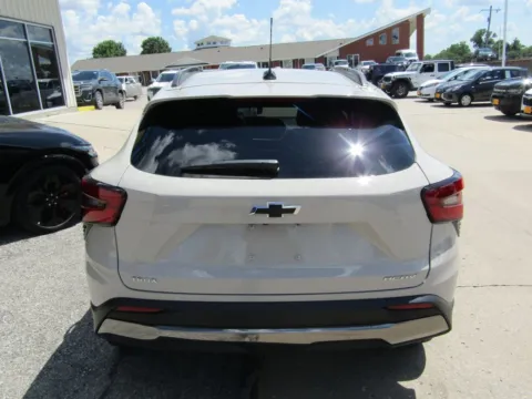 More photos of 2026 Chevrolet Trax ACTIV at Pettijohn Auto Center, MO