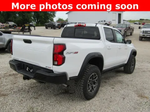 More photos of 2026 Chevrolet Colorado ZR2 at Pettijohn Auto Center, MO