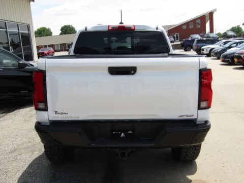More photos of 2026 Chevrolet Colorado ZR2 at Pettijohn Auto Center, MO