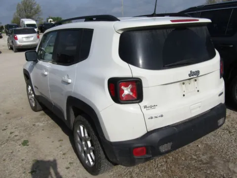 Another view of 2019 Jeep Renegade Latitude for sale in Bethany, MO at Pettijohn Auto Center