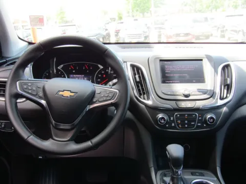 More photos of 2024 Chevrolet Equinox LT at Pettijohn Auto Center, MO
