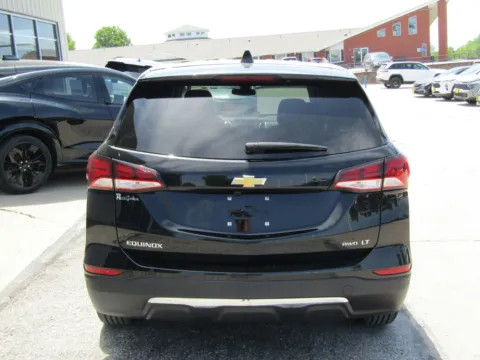 More photos of 2024 Chevrolet Equinox LT at Pettijohn Auto Center, MO
